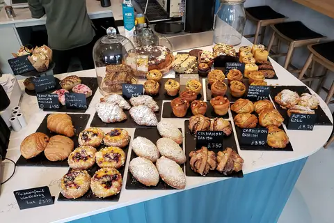 Just Good Cake photo 2